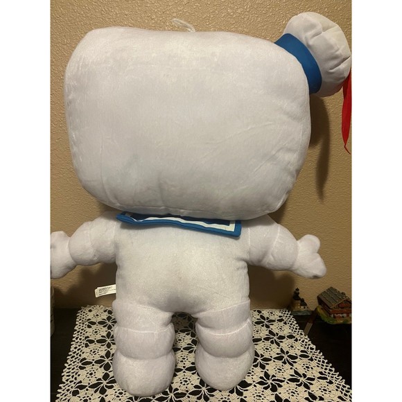 2019 24” Ghostbusters Stay Puft Plush - Picture 4 of 5